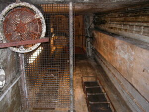 Lejder til pjece 2, Stevnsfortet