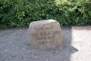 Mindesten Emil Schau, 1864 Dybbøl