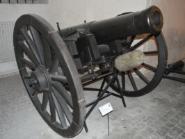Fredericia 24 pund granatkanon i feltaffutage Fredericia