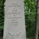 Krigsfangegrave Løgumkloster Teksten på monumentet på Krigsfangegravene i Løgumkloster