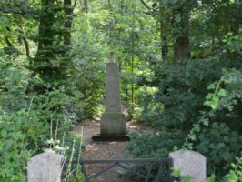 Krigsfangegrave Løgumkloster Krigsfangegrave i Løgumkloster fra 1. verdenskrig, indgangen