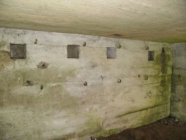 Gasse Høje Maskingeværbunker Gasse Høje Maskingeværbunker 1917, rum med køjekroge til mandskab