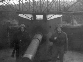 Hornbæk Batteri Hornbæk Batteri, 15 cm Lomholdt kanon M/1912