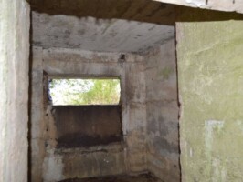 Pothøj Skytsåbning til revolverkanon i flankeringsbunker på Pothøj