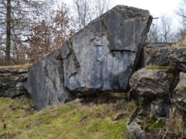 Rugbjerg Batteri Sprængt ammunitionsbunker i Rugbjerg Batteri fra 1917
